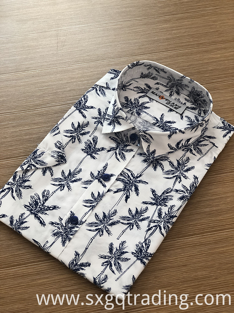 short sleeve shirt in Summer short sleeve shirt in Summer